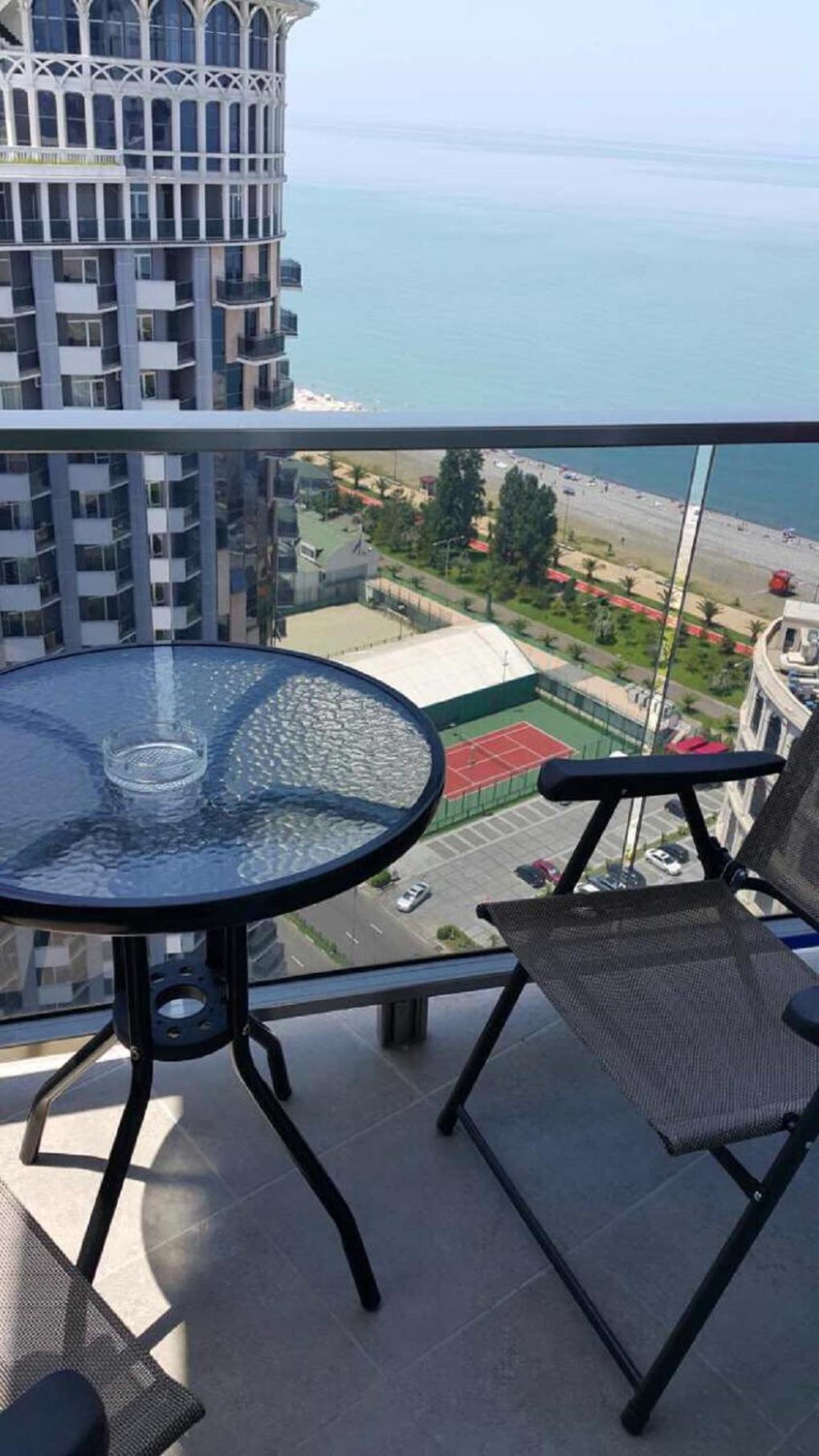 Luxury Inn Orbi Batumi Exterior photo