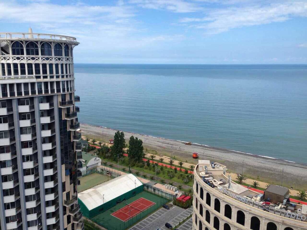 Luxury Inn Orbi Batumi Exterior photo
